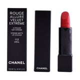 Huulipuna Rouge Allure Velvet Extreme Chanel